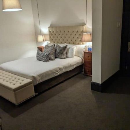 Hotel Etico At Mount Victoria Manor Екстериор снимка