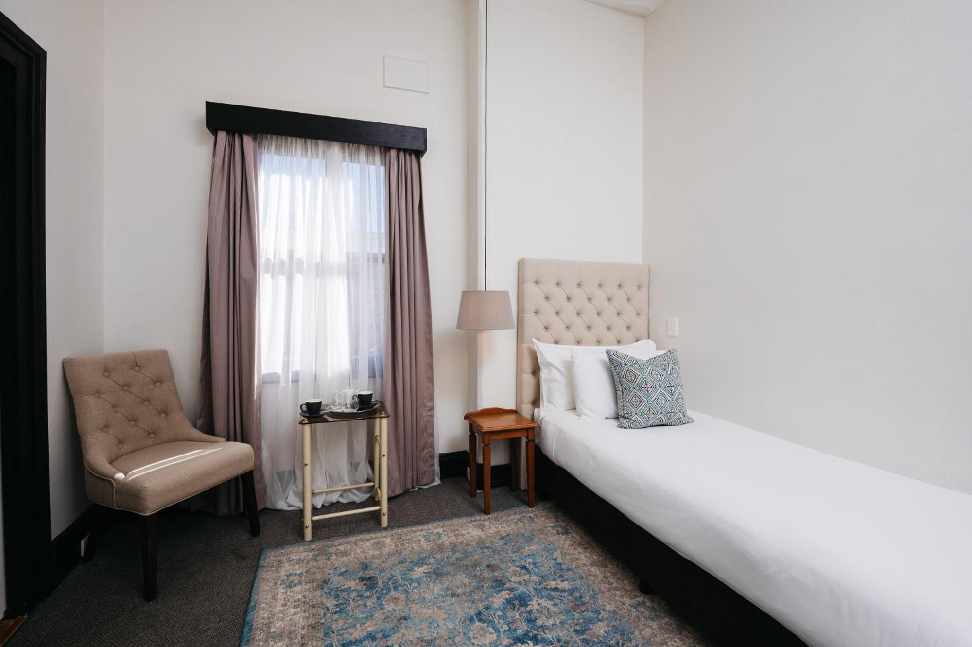 Hotel Etico At Mount Victoria Manor Екстериор снимка