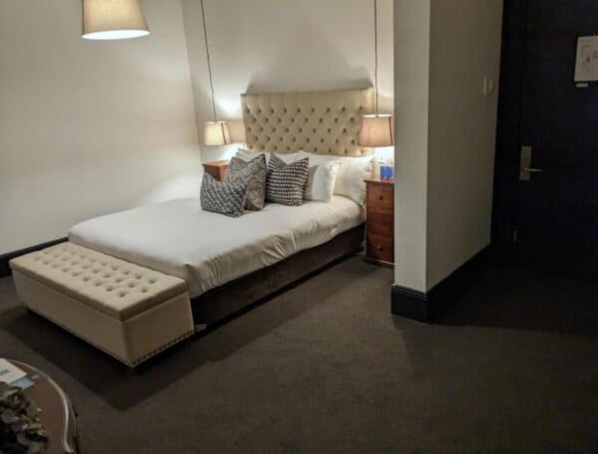 Hotel Etico At Mount Victoria Manor Екстериор снимка